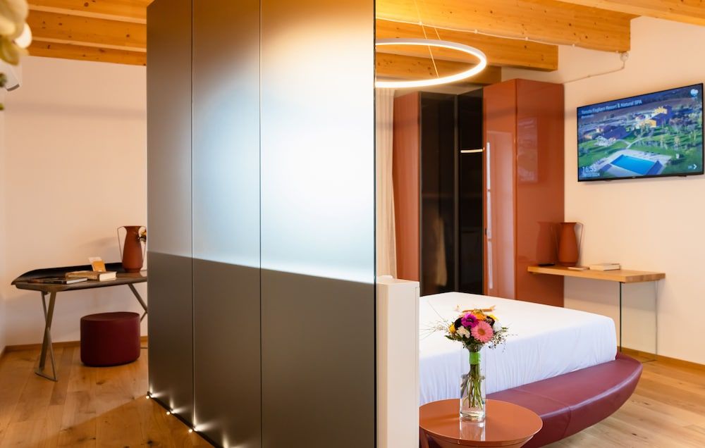 Deluxe Suite 151