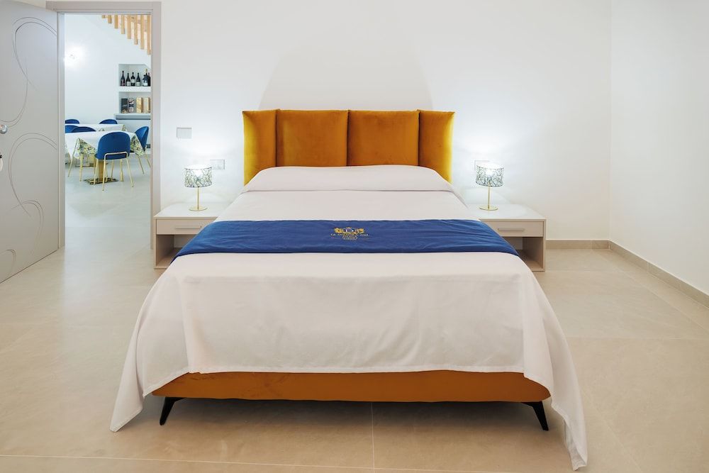La Dimora del Duca Comfort Apartment (IL DUCA) 2