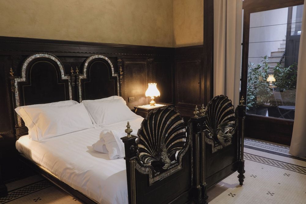 Palazzo Guazzoni Zaccaria Basic Suite 7