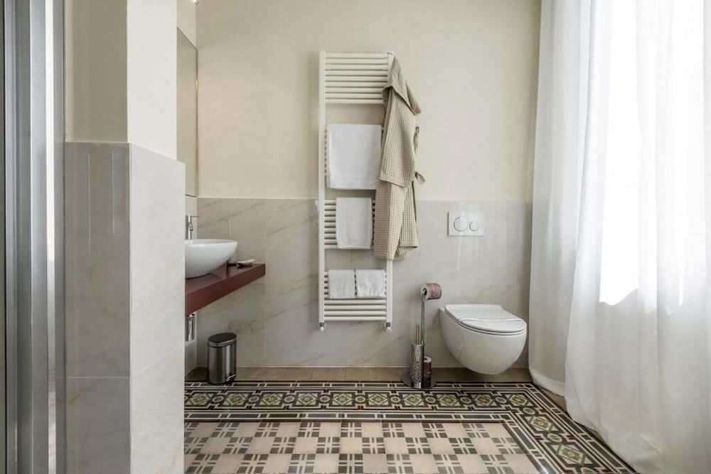 Villa La Tuia B&B Superior Double or Twin Room, City View 3