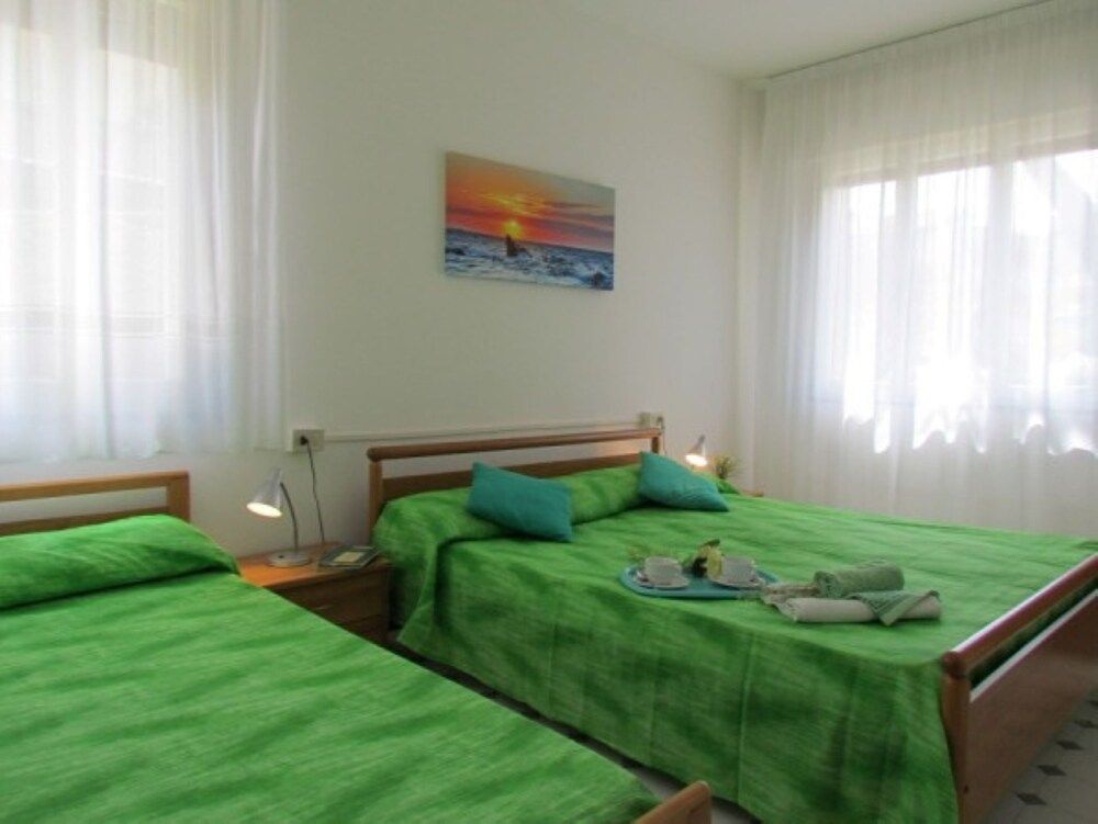 Apartment, 2 Bedrooms, Patio