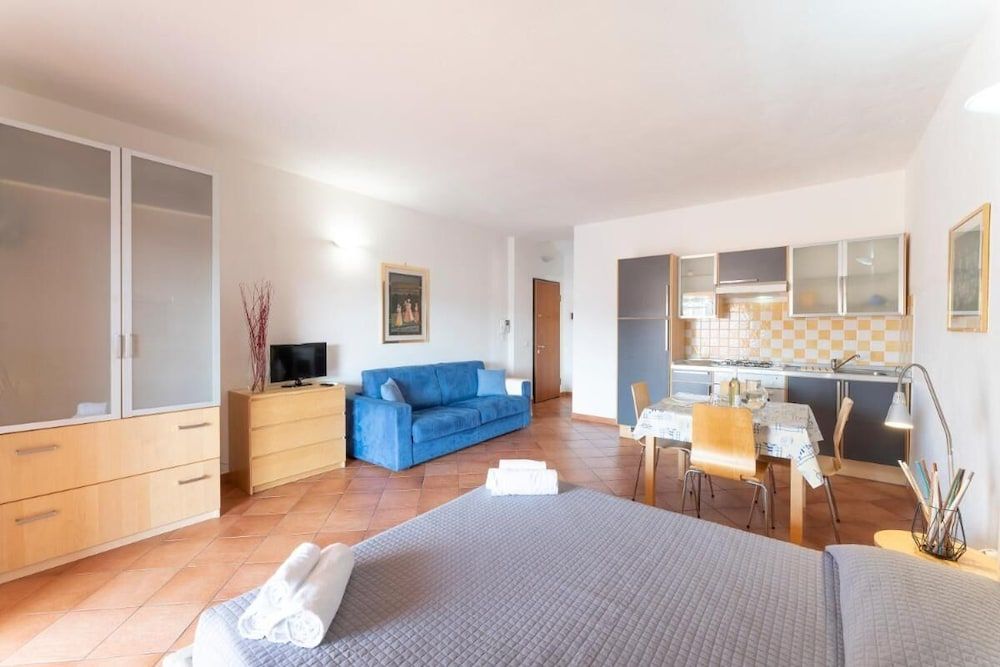 Apartment, Multiple Bedrooms, Balcony