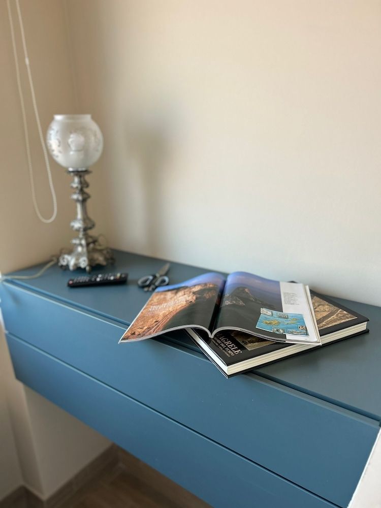 B&B La Fabbrica di San Pietro Junior Room, 1 Large Twin Bed, City View, Tower 4