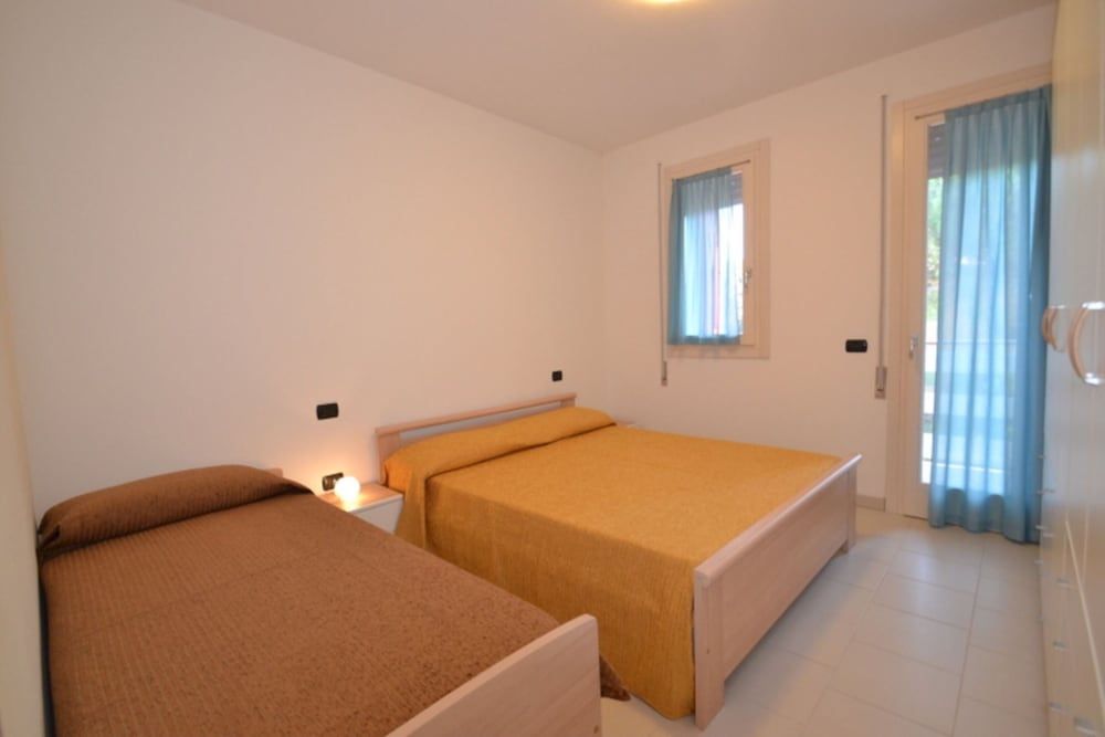 Apartment, 2 Bedrooms, Balcony, City View