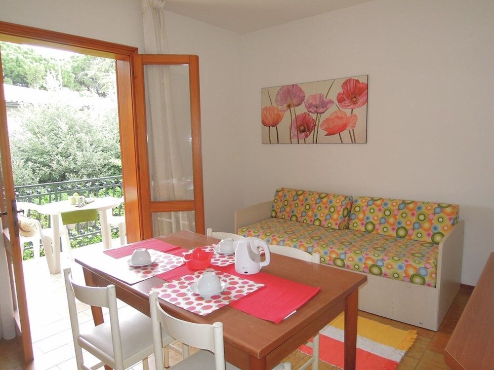 Apartment, 2 Bedrooms, Patio, Garden View