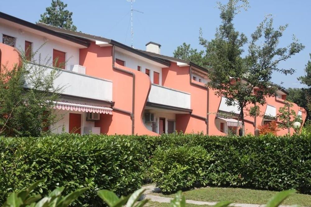 Apartment, 2 Bedrooms, Patio, Garden View