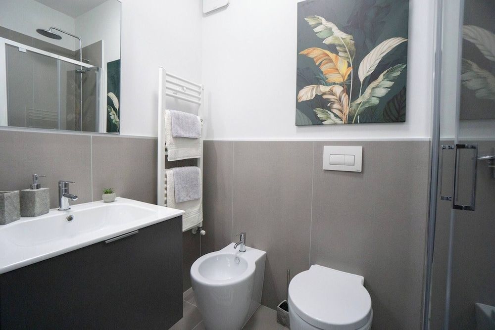 Charming and Modern Three-bedroom Apartment in the Heart of the City of Asti Apartment, 2 Bedrooms, Balcony, City View 13