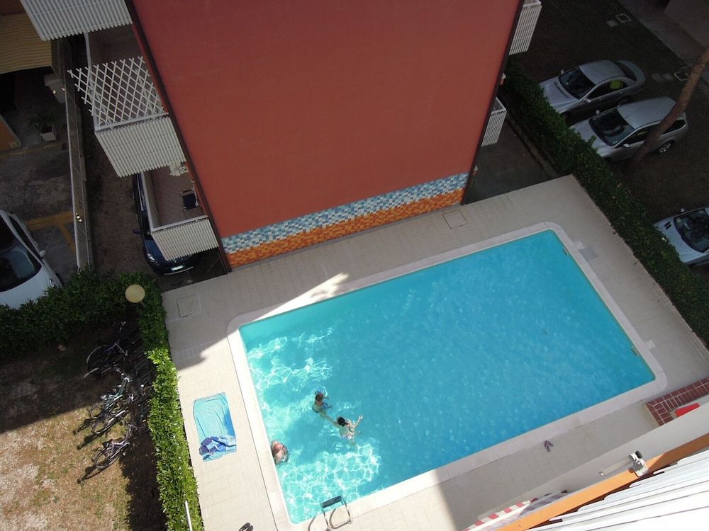 Apartment, 2 Bedrooms, Balcony, Garden View
