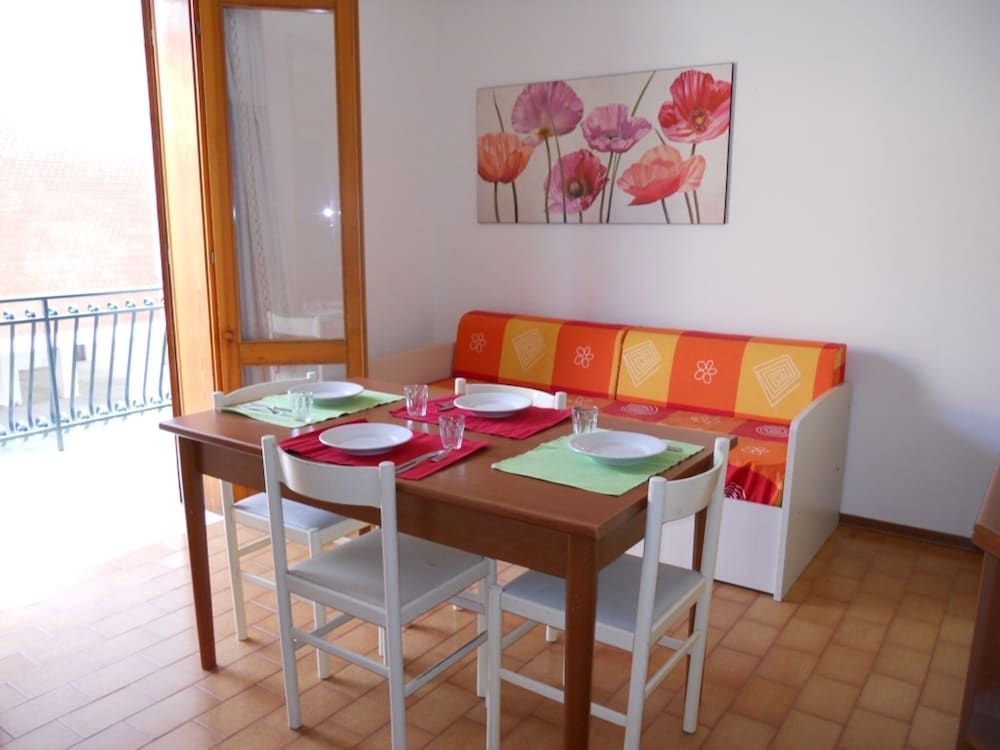 Apartment, 2 Bedrooms, Patio, Garden View