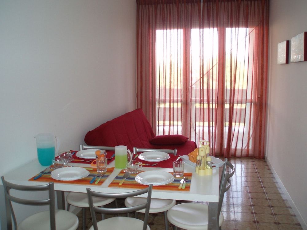 Apartment, 2 Bedrooms, Balcony, Garden View