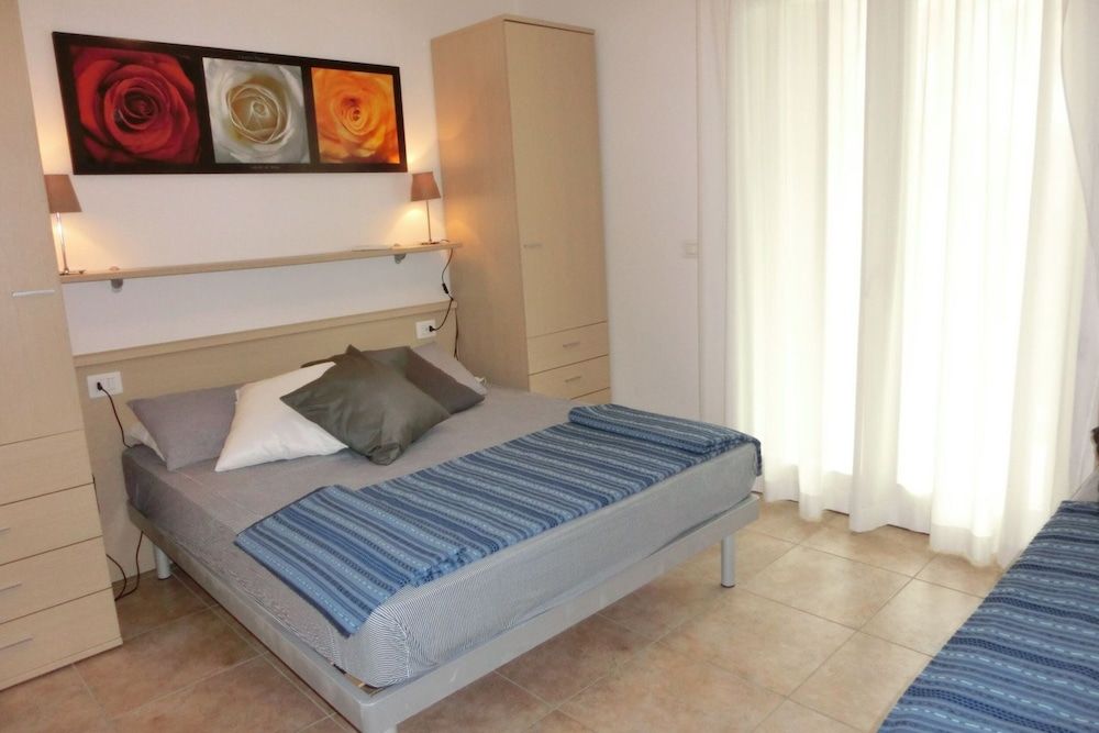 Apartment, 2 Bedrooms, Patio, Garden View