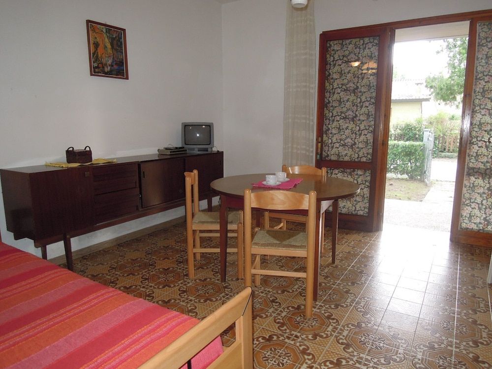 Apartment, 2 Bedrooms, Patio, Garden View
