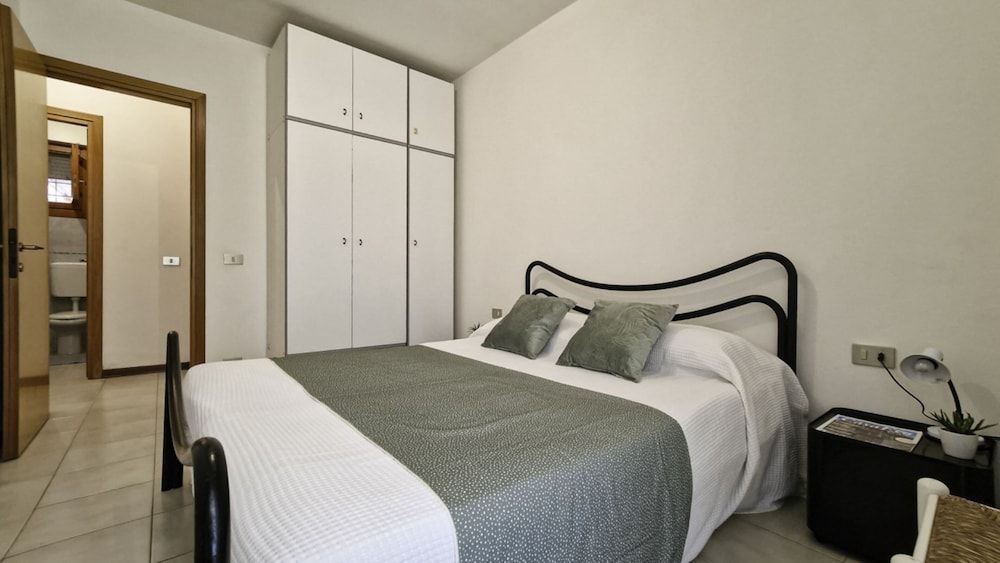 Apartment, 2 Bedrooms, Patio, Garden View