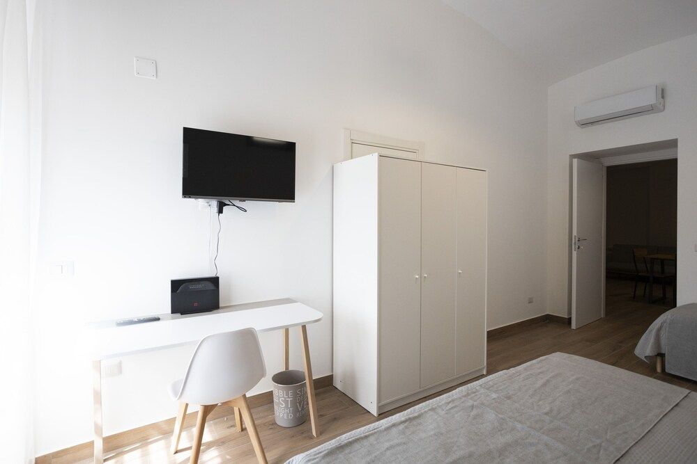 Domus 47 Pompei Comfort Condo 6