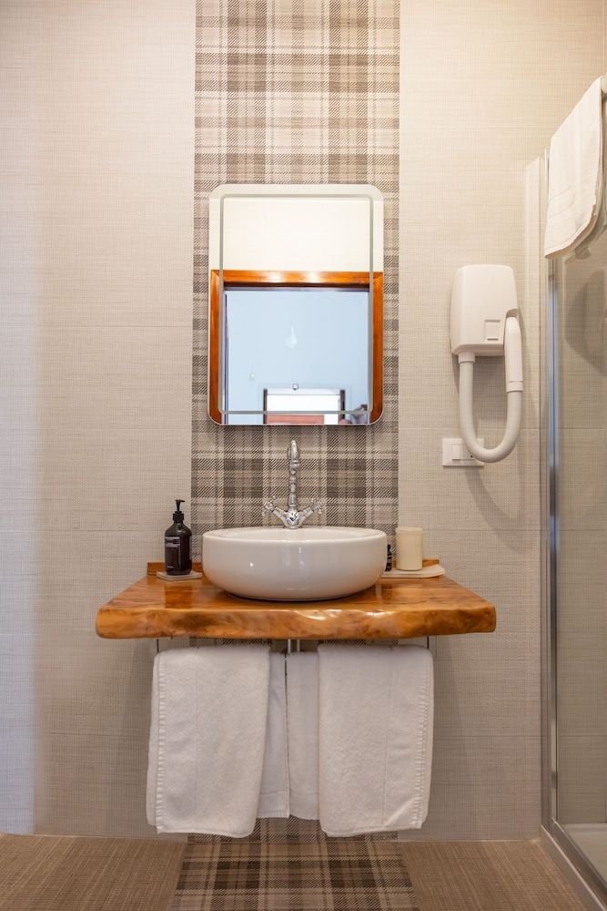 Filippo de Raho Agri Bio Relais Superior Double Room 4