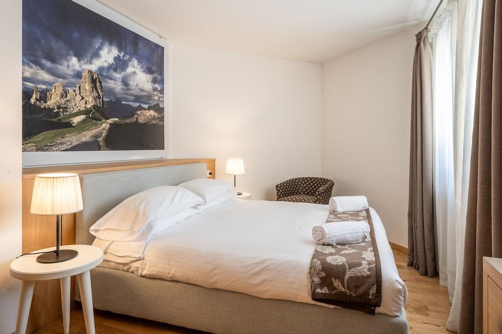 Apartment (Appartamento Monte Averau)