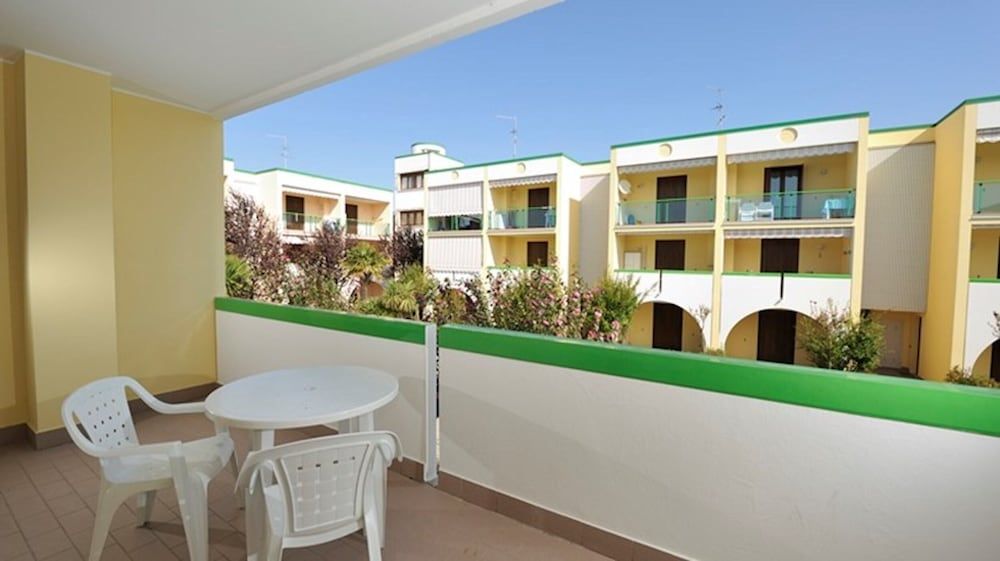 Apartment, 3 Bedrooms, Balcony, Garden View