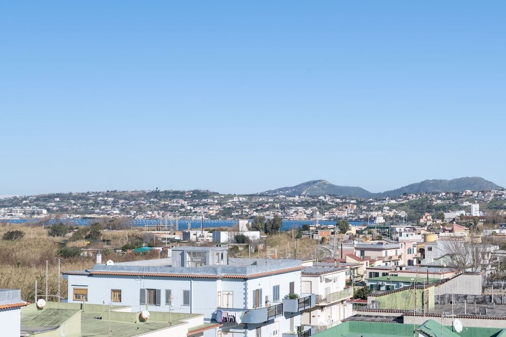 Naro Suites and Rooms Deluxe Double Room, Partial Sea View 12