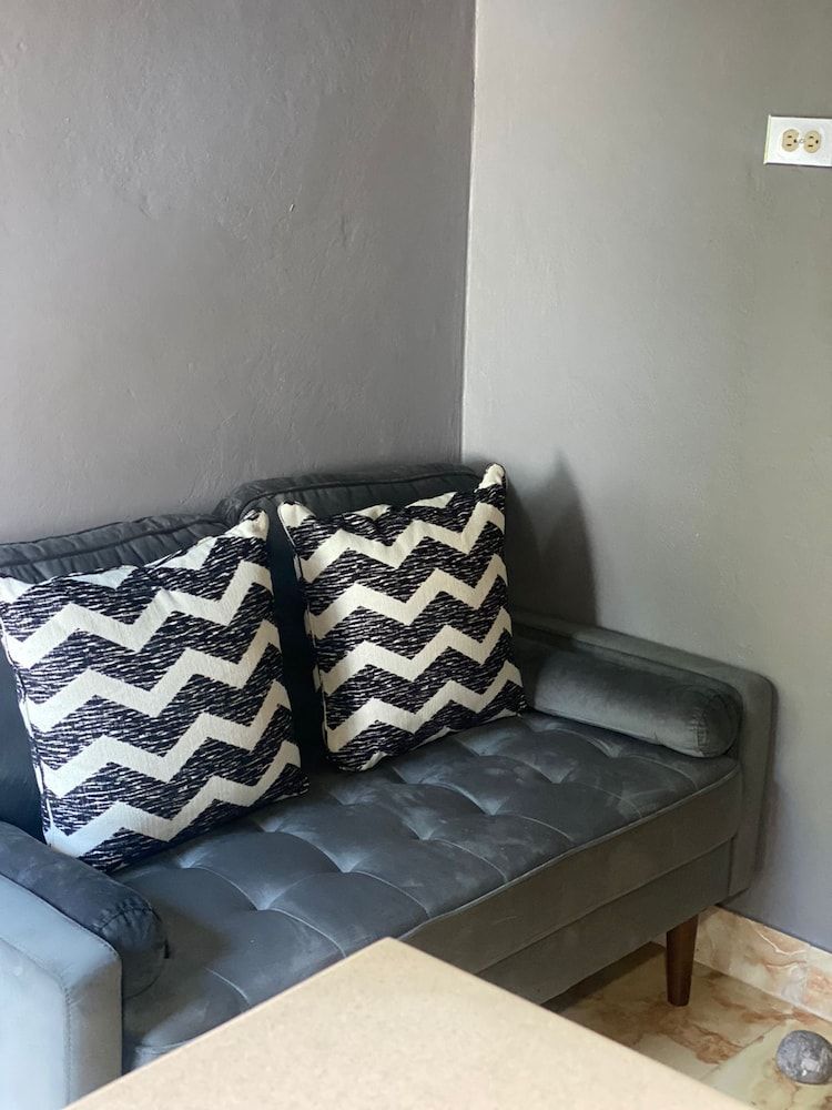 Montego Bay Ironshore  Luxury Studios Luxury Apartment, 1 Queen Bed, Courtyard View, Courtyard Area 13