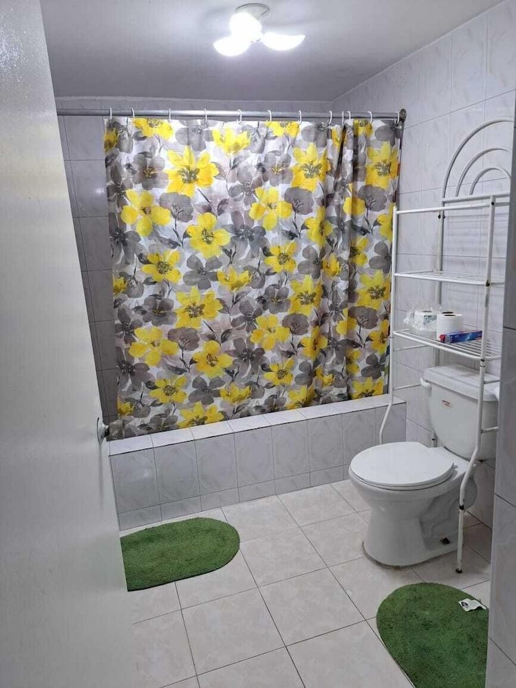 Iron-Shore Apartments Economy Room 2