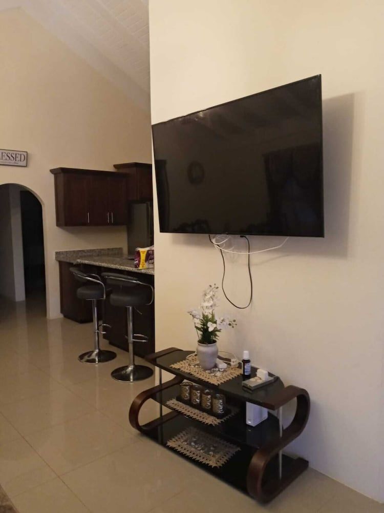 Royal Palm Luxury Villas Deluxe Villa, 3 Bedrooms, Non Smoking 16