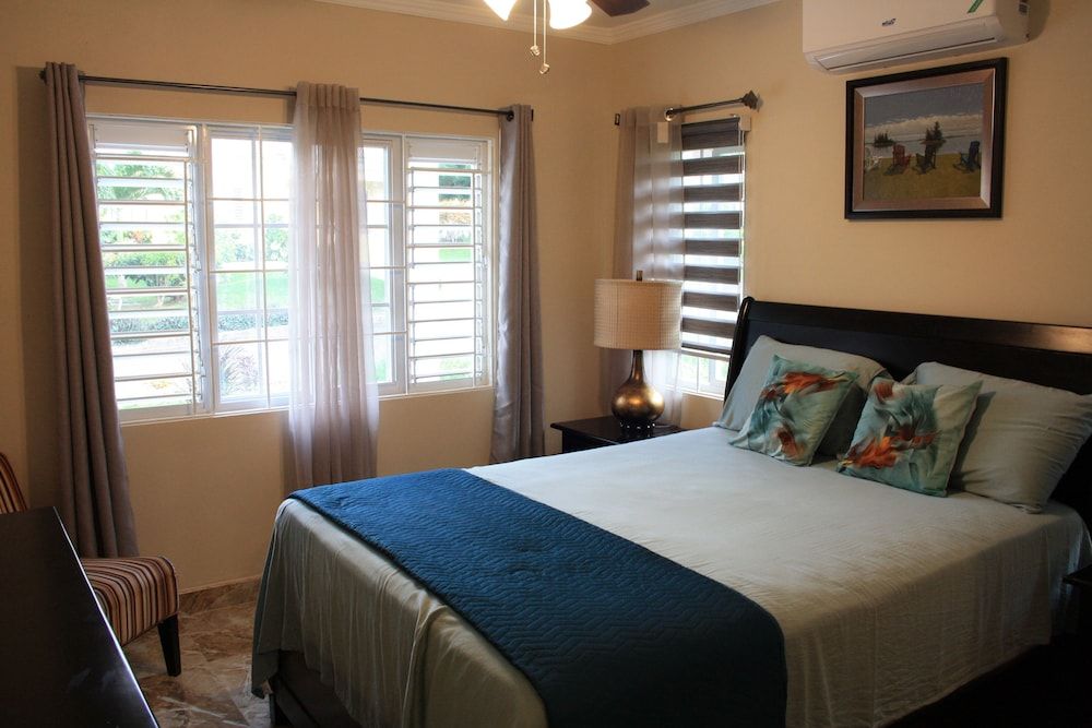 House, 2 Bedrooms