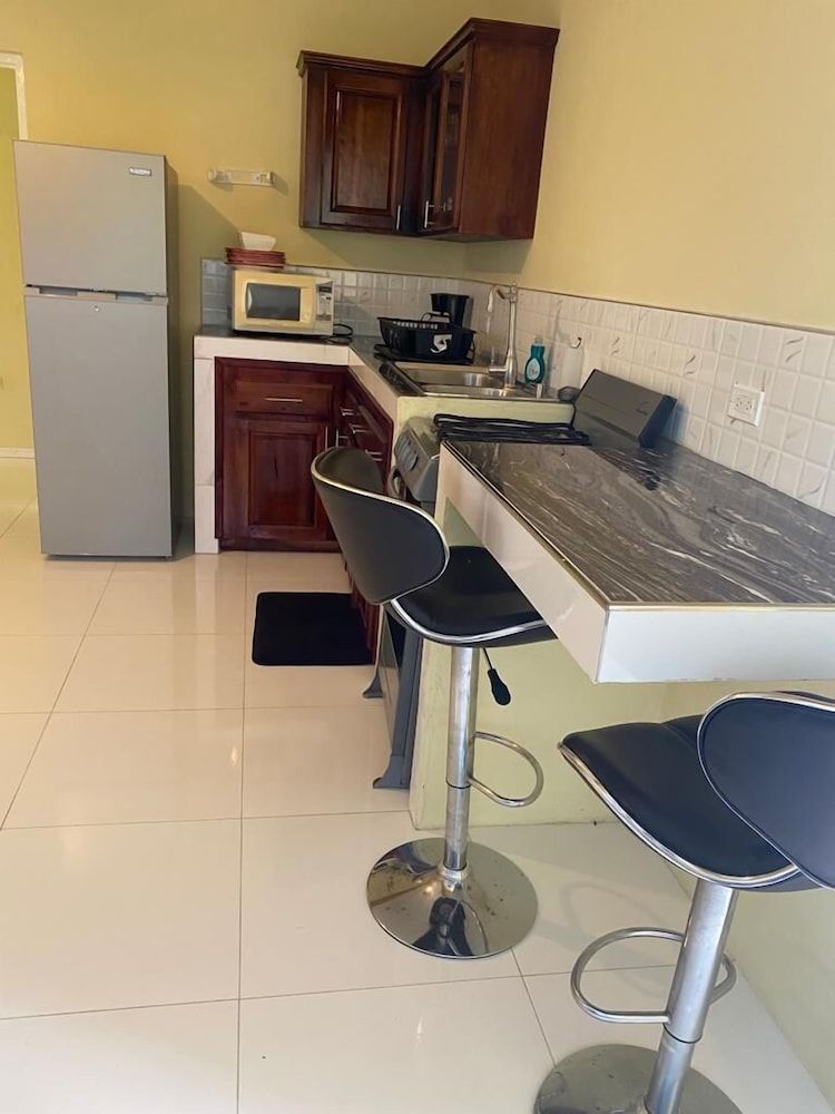 RUNTINGS HIDEAWAY STAY NOMPREL ROAD NEGRIL Deluxe Double Room 11