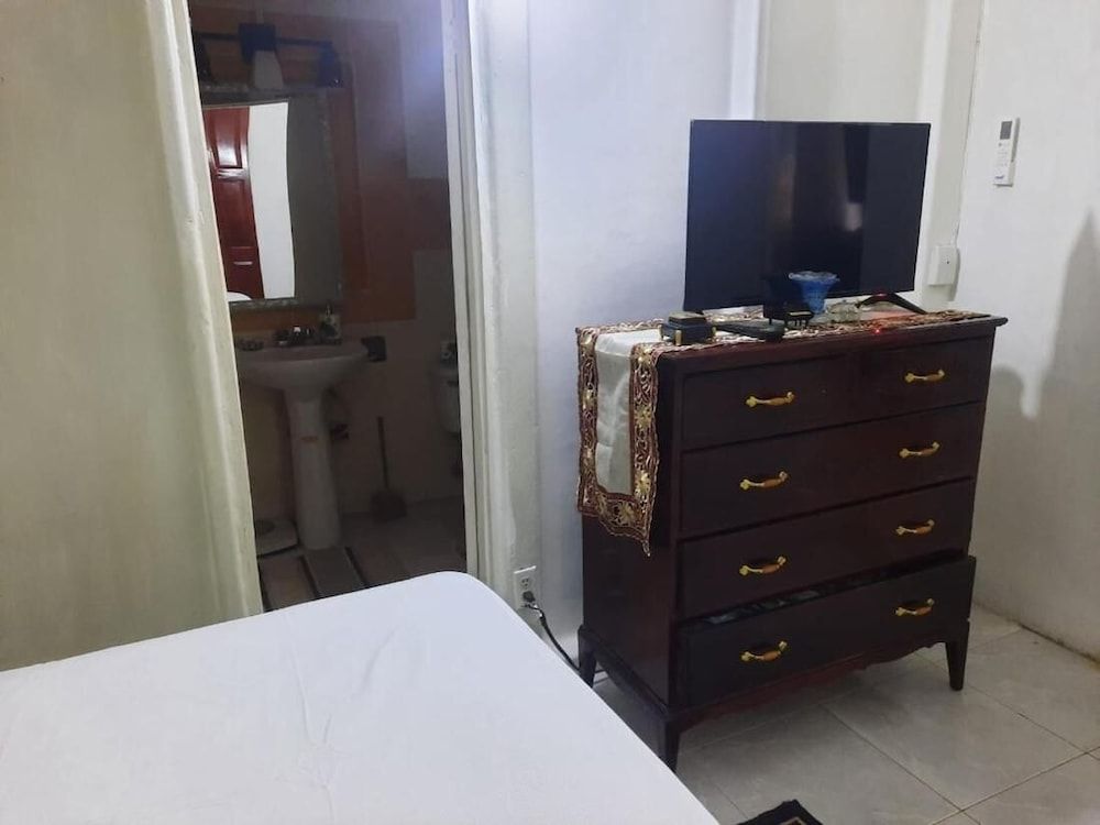 Modern and Comfortable 2bedroom Flat Apartment, 2 Bedrooms, Accessible, Smoking 5