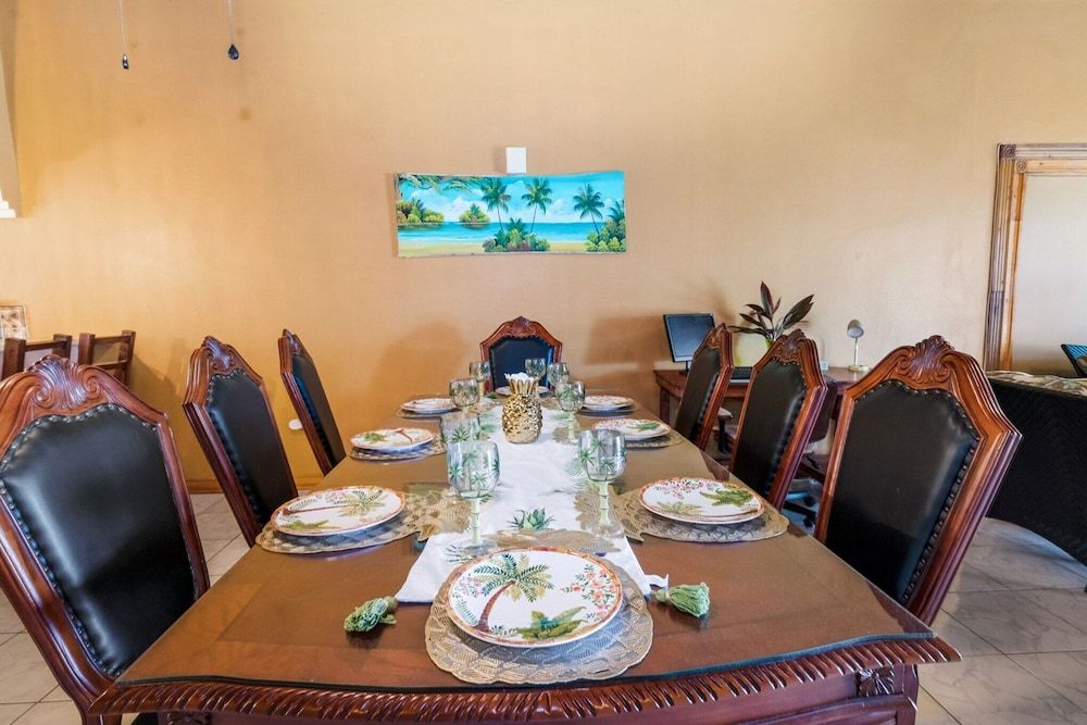 YanceyLargo-6BR Two-Story Estate w/Mountain Views by RedAwning Villa, 6 Bedrooms 13