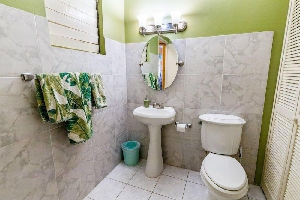 Yanceylargo Estate - Newly Renovated 3 Br Villa W Gorgeous Mountain Views 3 Bedroom Villa by RedAwning Villa, 3 Bedrooms 22