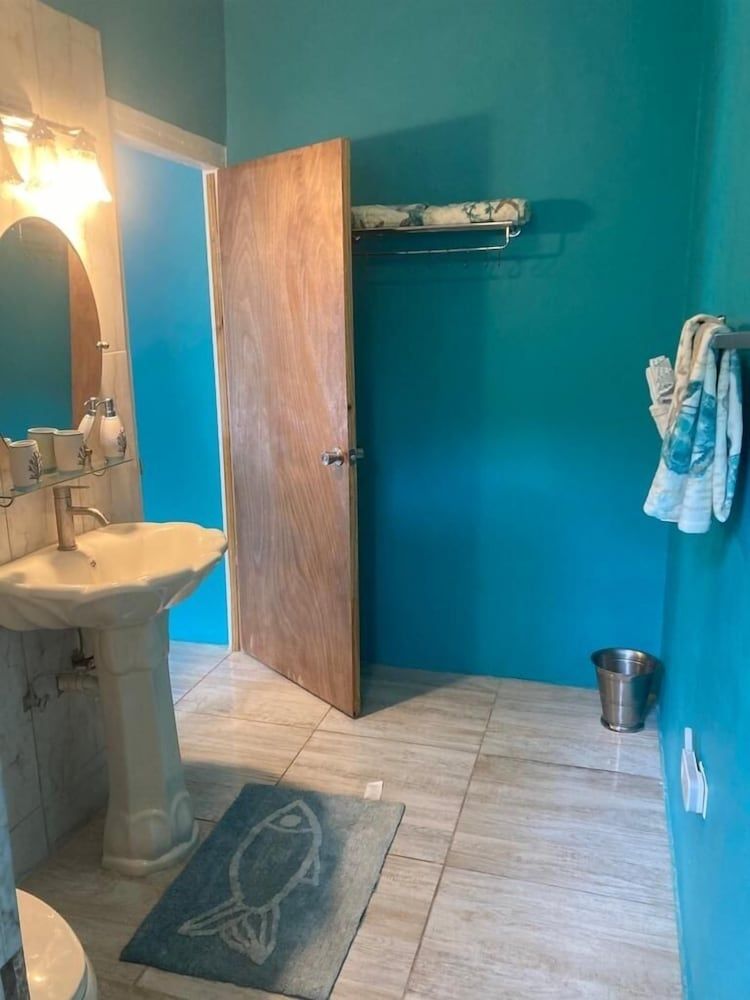 Yanceylargo Estate - Newly Renovated 3 Br Villa W Gorgeous Mountain Views 3 Bedroom Villa by RedAwning Villa, 3 Bedrooms 30