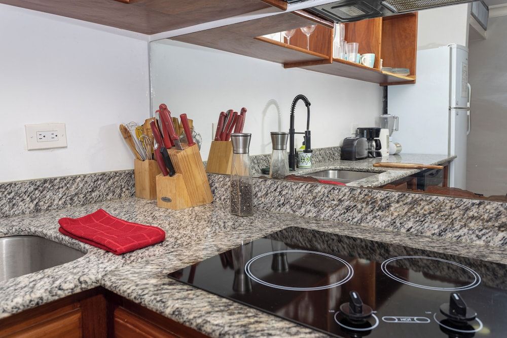 Montego Bay Club Apartments Deluxe Studio, Multiple Beds, Ocean View 46