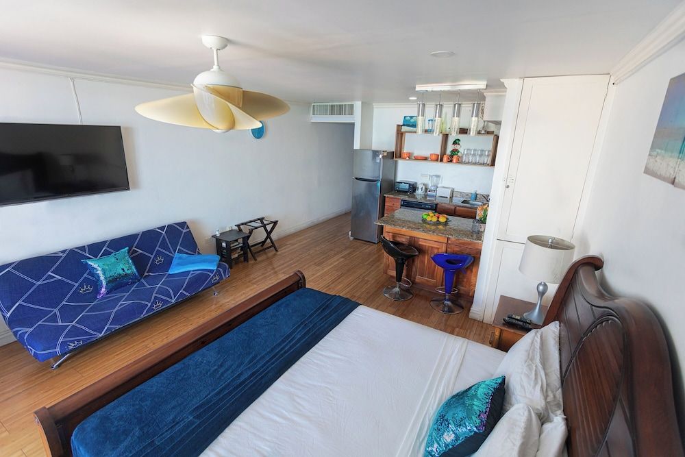 Montego Bay Club Apartments Deluxe Studio, Multiple Beds, Ocean View 49