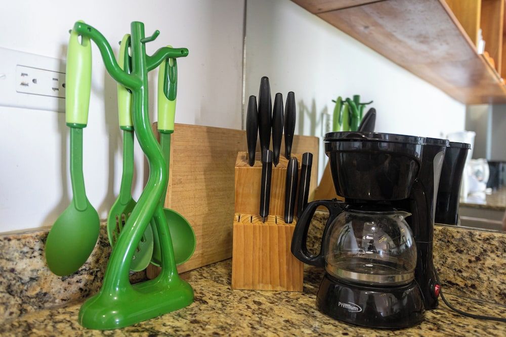 Montego Bay Club Apartments Deluxe Studio, Multiple Beds, Ocean View 24