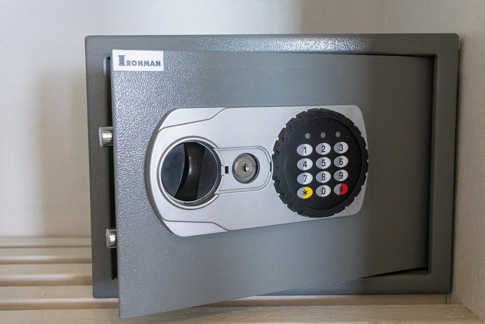 Montego Bay Club Apartments Deluxe Studio, Multiple Beds, Ocean View 60