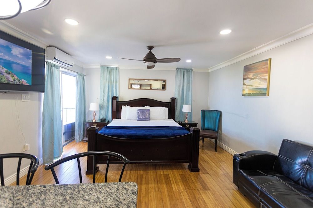 Montego Bay Club Apartments Deluxe Studio, Multiple Beds, Ocean View 72