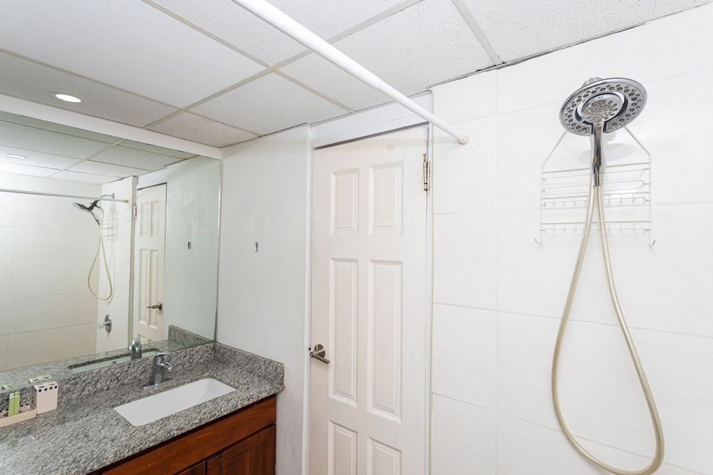 Montego Bay Club Apartments Family Apartment, 2 Bedrooms, Sea View, Tower 40