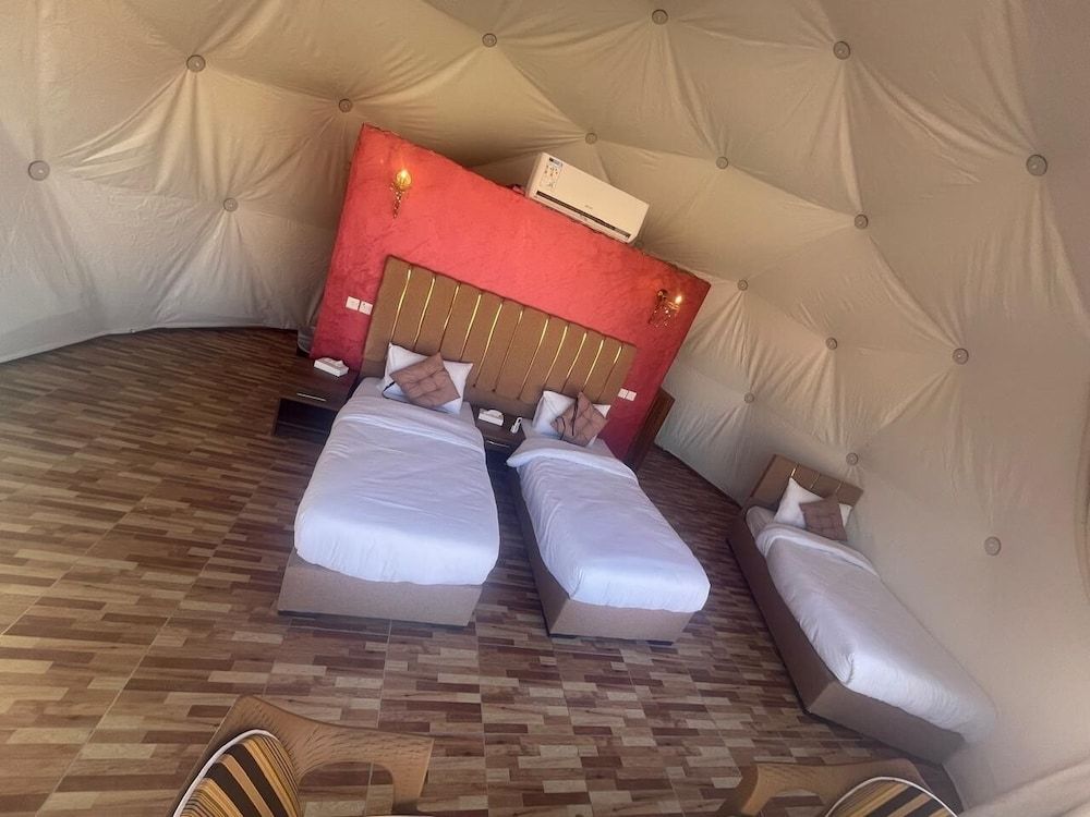 Magic Rum Desert Deluxe Room, Balcony 6