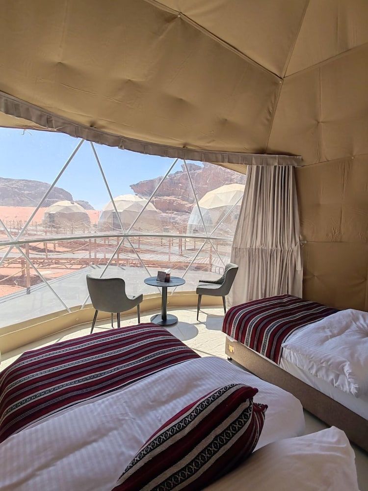 Valley Resort Martian Single Room 2