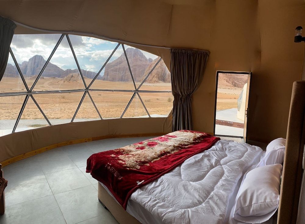 Suhail Camp Comfort Tent, Desert View 2