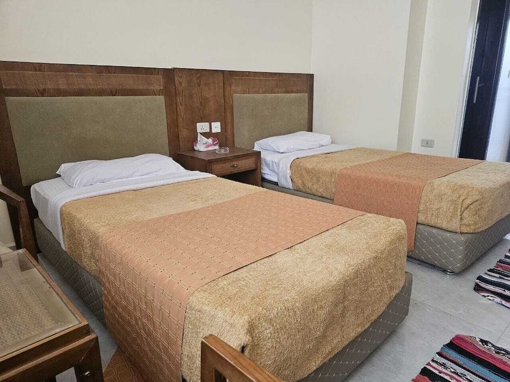 Summit Hotel Comfort Double or Twin Room, Mountain View 2