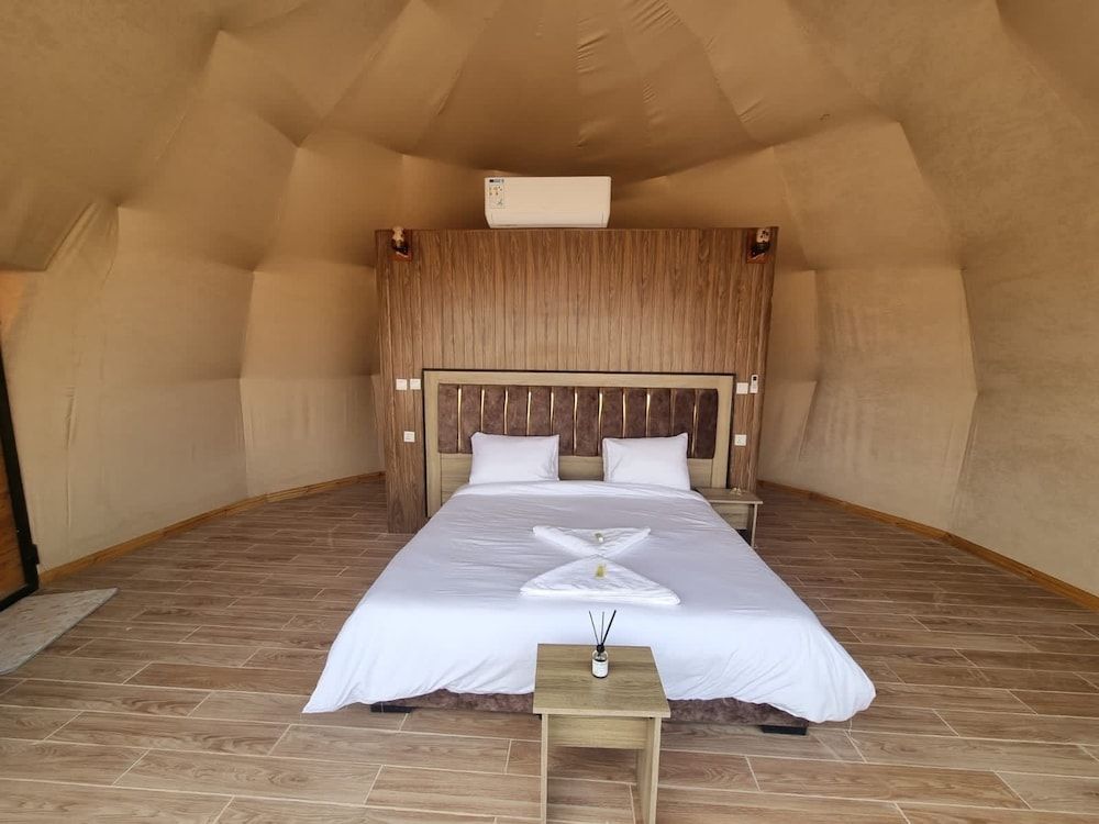 Luxury Double Room, Balcony, Mountain View