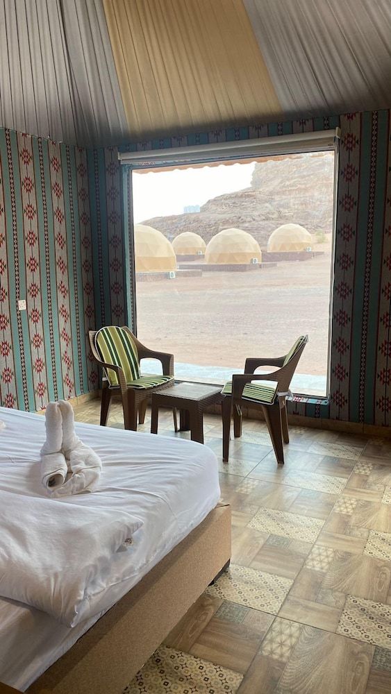 Moon life in Wadi Rum Deluxe Double Room, Balcony, Mountain View 5