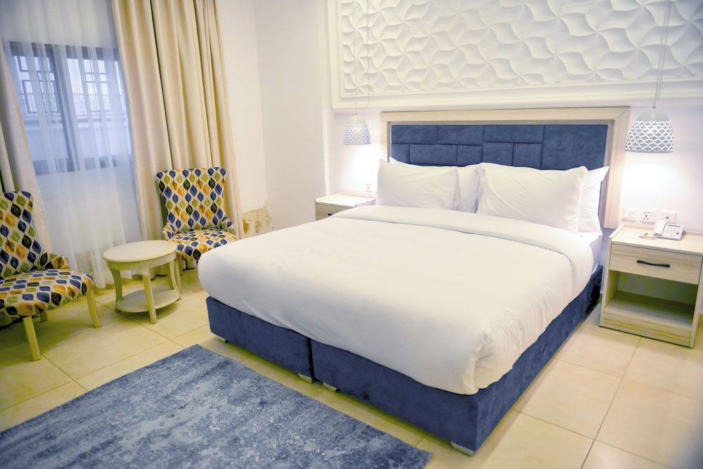 Petra Karam Hotel Deluxe Double or Twin Room, City View 11