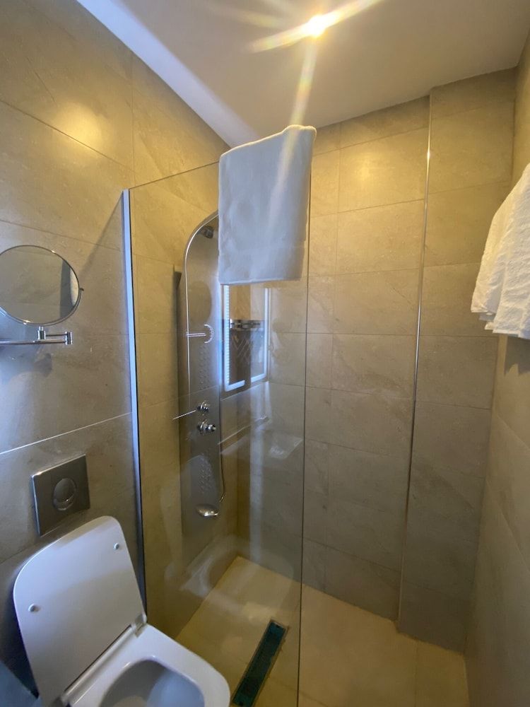 Petra Karam Hotel Deluxe Double or Twin Room, City View 36