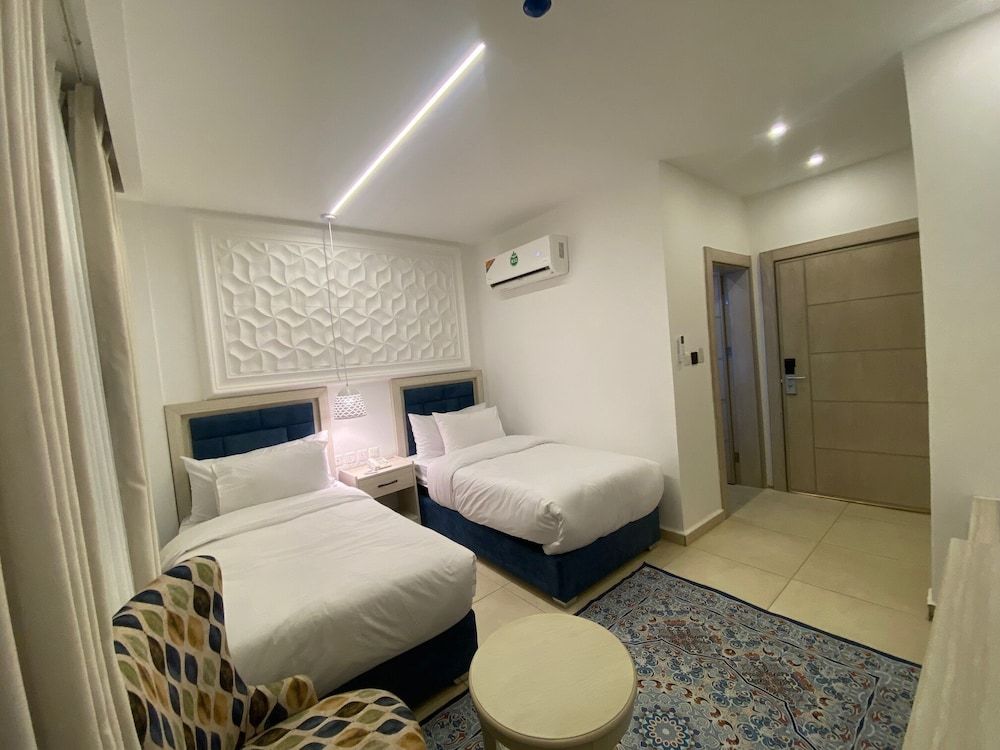 Petra Karam Hotel Deluxe Double or Twin Room, City View 6