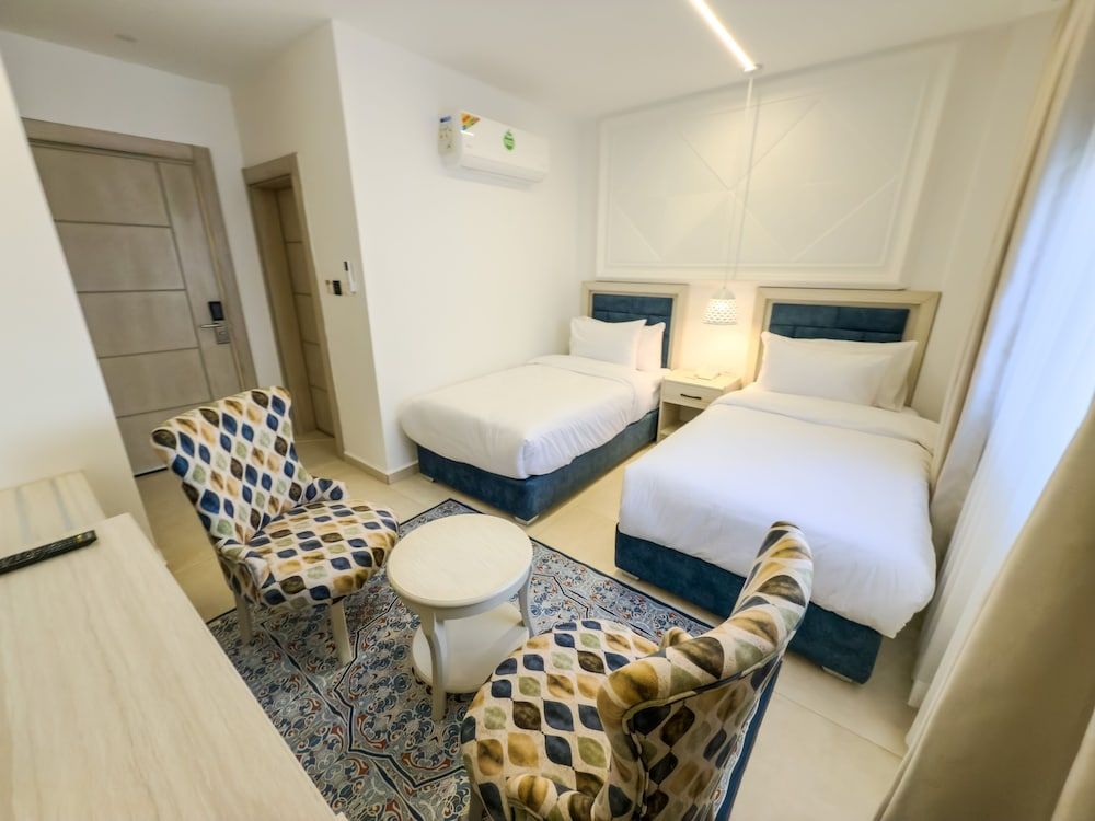 Petra Karam Hotel Deluxe Double or Twin Room, City View 27