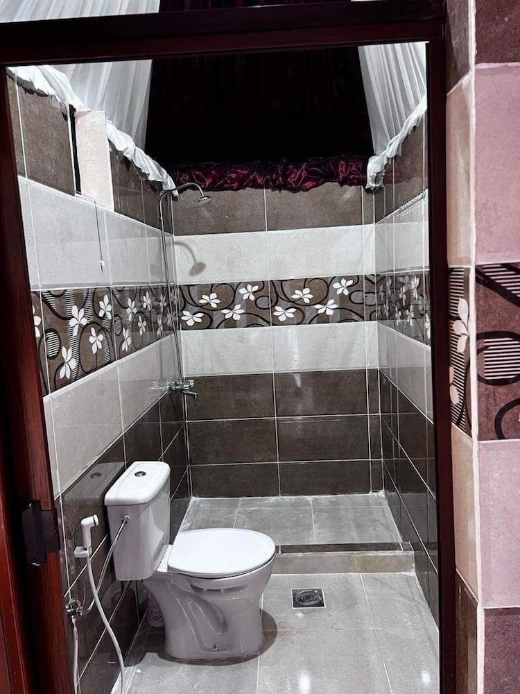 Wadi rum boutique camp & jeep tour Panoramic Duplex, 1 Queen Bed 3