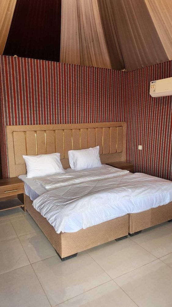 Shaheen Camp wadi rum Deluxe Tent 14