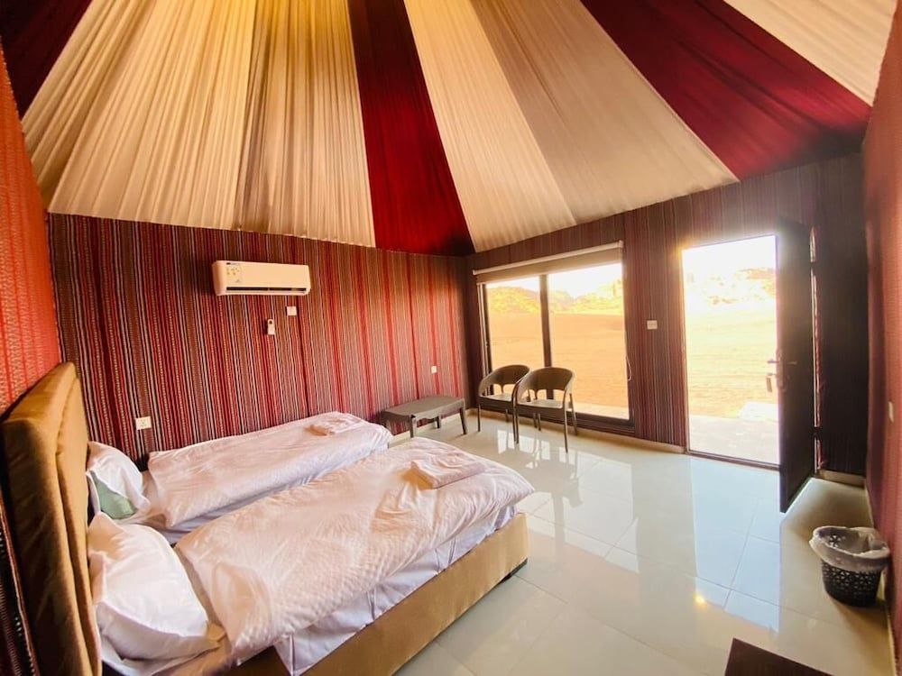 Shaheen Camp wadi rum Deluxe Tent 2